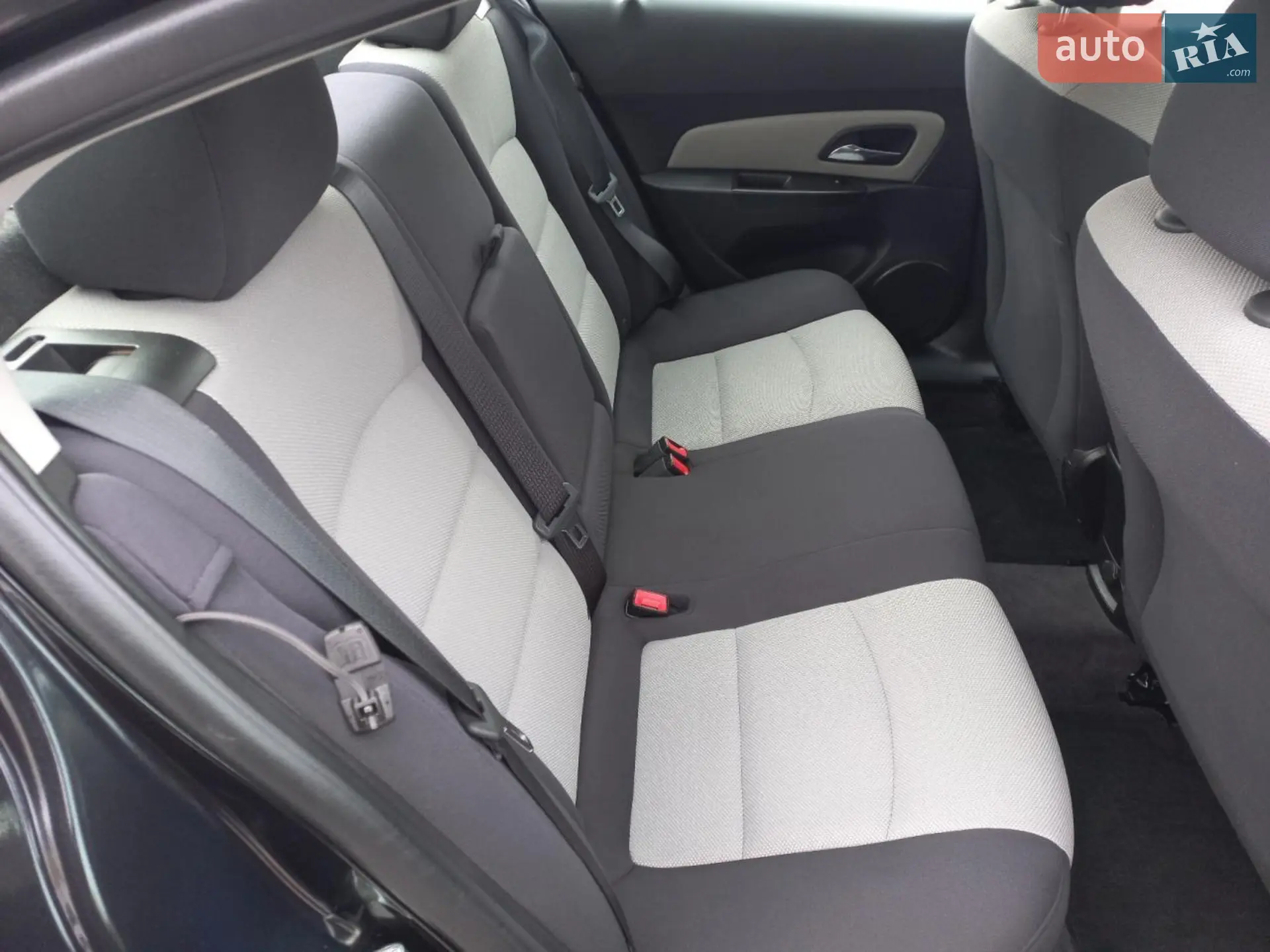 2012 Chevrolet Cruze - мініатюра 3