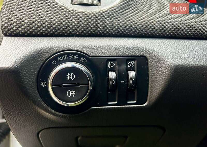 Универсал Chevrolet Cruze 2012 в Львове