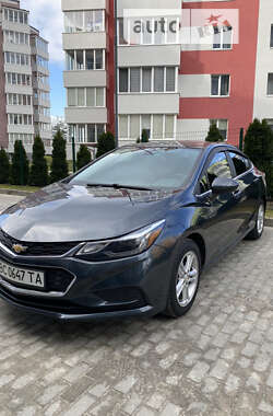 Седан Chevrolet Cruze 2016 в Новояворовске