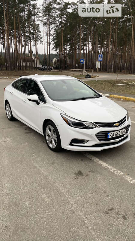 Седан Chevrolet Cruze 2018 в Киеве
