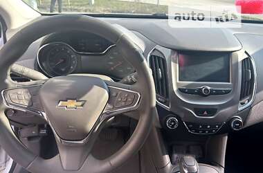 Седан Chevrolet Cruze 2016 в Днепре