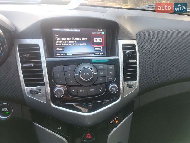 Седан Chevrolet Cruze 2015 в Харькове