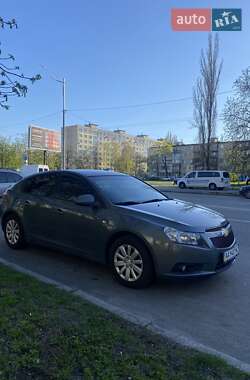 Хетчбек Chevrolet Cruze 2011 в Києві