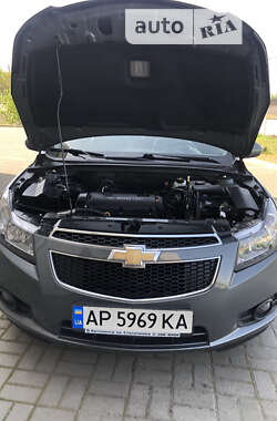 Хэтчбек Chevrolet Cruze 2011 в Запорожье