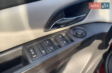 Седан Chevrolet Cruze 2015 в Бершаді