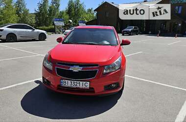 Седан Chevrolet Cruze 2009 в Полтаве