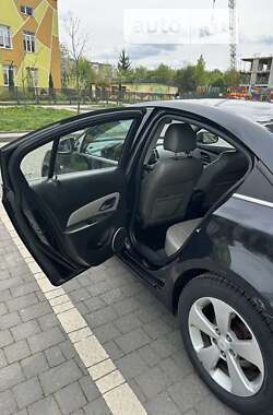 Седан Chevrolet Cruze 2011 в Ивано-Франковске