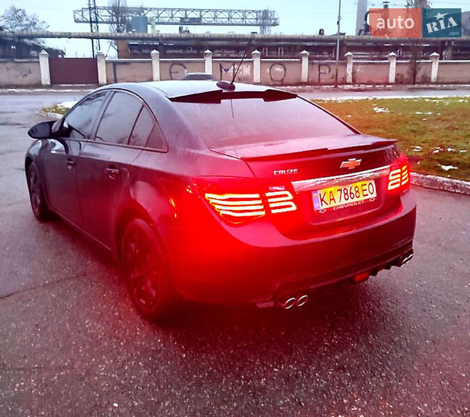 Седан Chevrolet Cruze 2015 в Києві