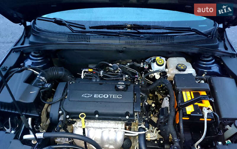 Седан Chevrolet Cruze 2015 в Києві