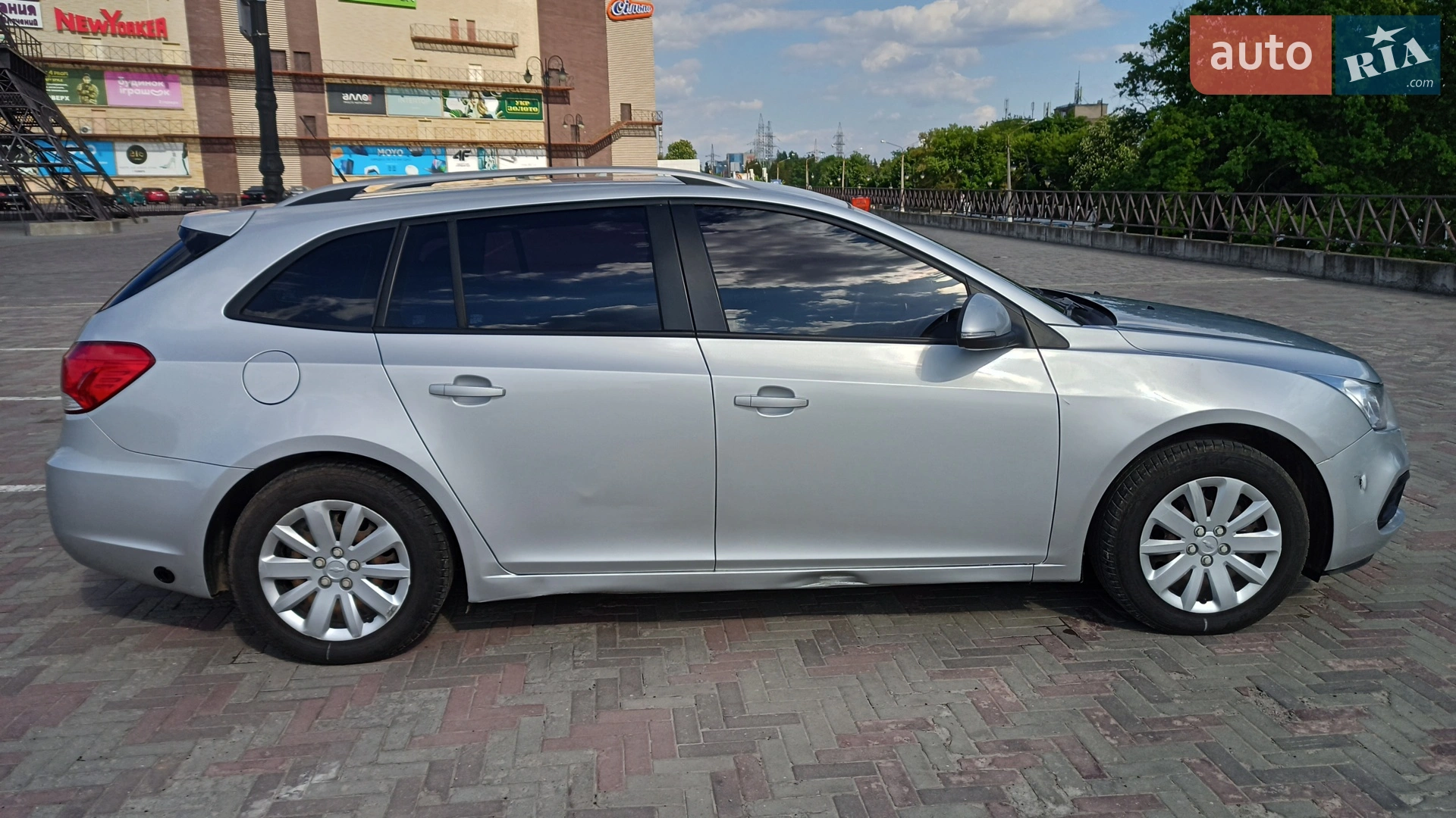 2016 Chevrolet Cruze - мініатюра 2