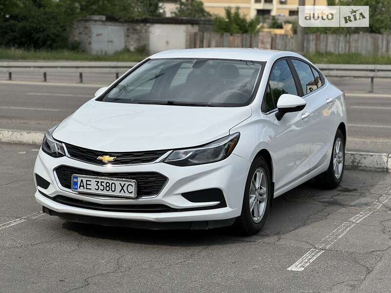 Седан Chevrolet Cruze 2016 в Дніпрі