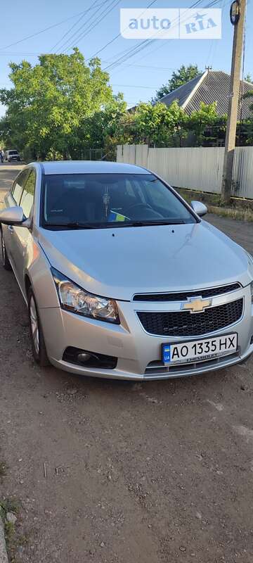 Седан Chevrolet Cruze 2011 в 