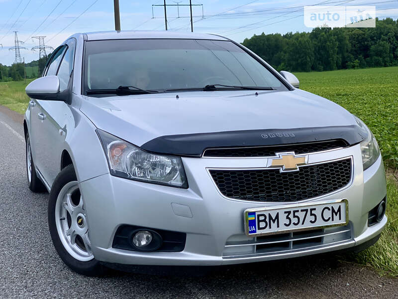 Седан Chevrolet Cruze 2011 в Кролевце