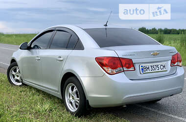 Седан Chevrolet Cruze 2011 в Кролевце