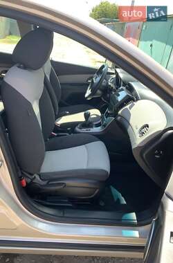 Седан Chevrolet Cruze 2010 в 