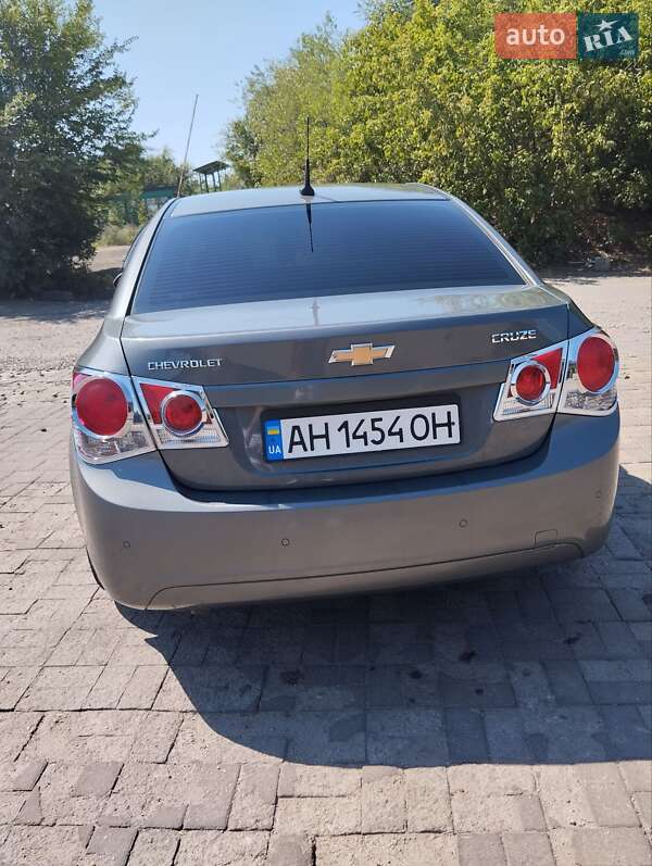 Седан Chevrolet Cruze 2011 в Верхньодніпровську