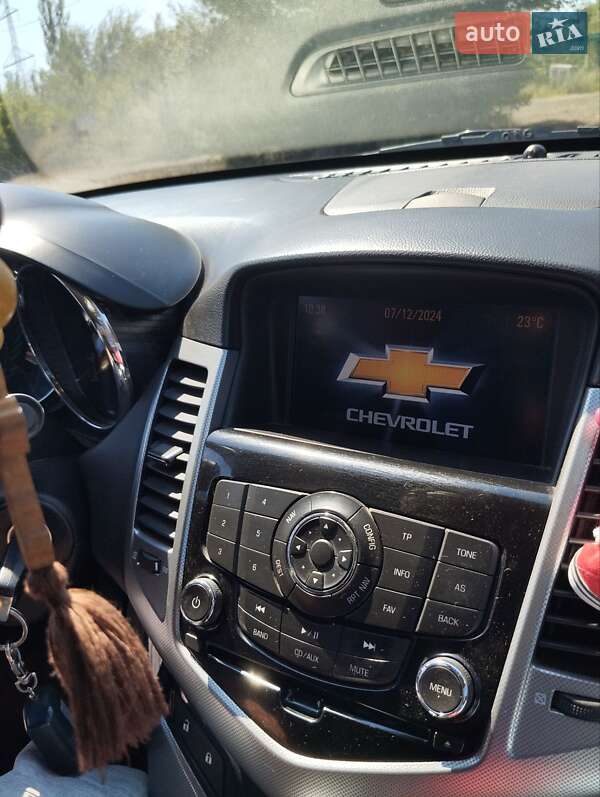 Седан Chevrolet Cruze 2011 в Верхньодніпровську