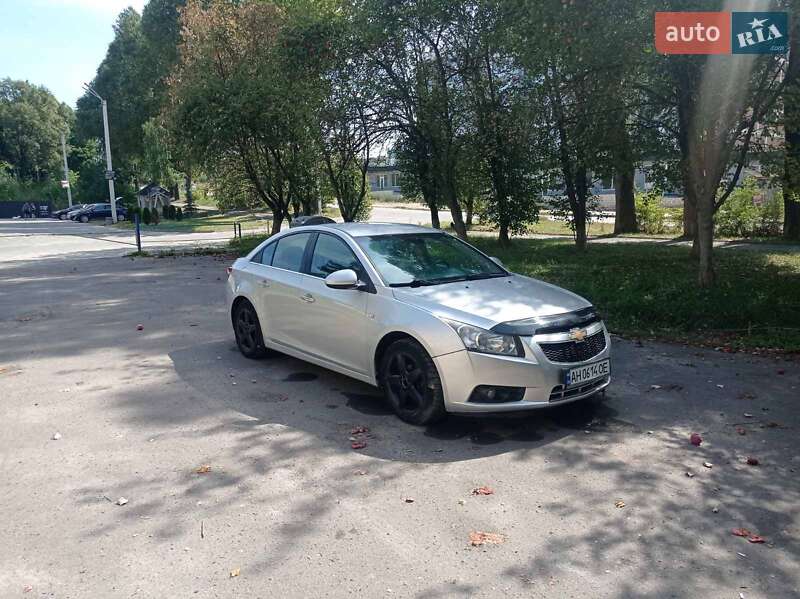 Chevrolet Cruze 2011