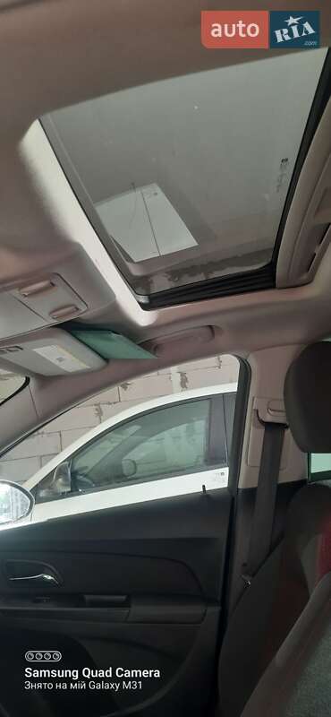 Седан Chevrolet Cruze 2013 в Великодолинском