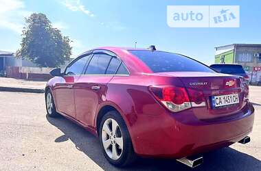 Седан Chevrolet Cruze 2010 в Черкасах