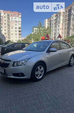 Седан Chevrolet Cruze 2011 в Сумах