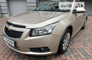 Седан Chevrolet Cruze 2011 в Ивано-Франковске