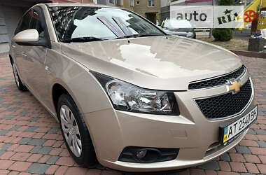 Седан Chevrolet Cruze 2011 в Ивано-Франковске