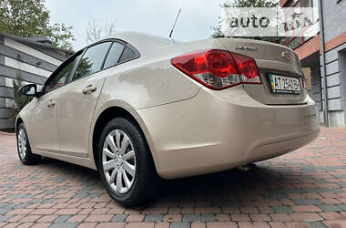 Седан Chevrolet Cruze 2011 в Ивано-Франковске