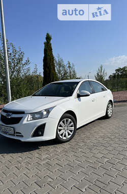 Седан Chevrolet Cruze 2014 в Львові