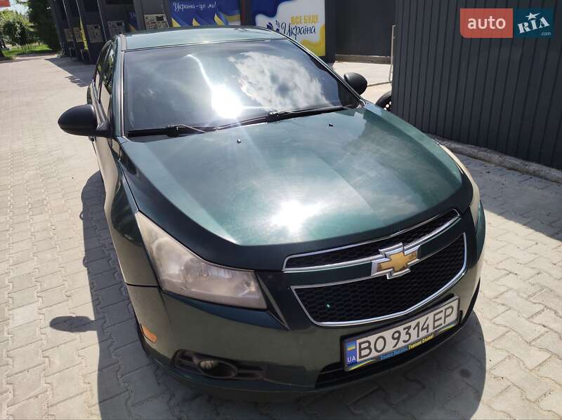 Седан Chevrolet Cruze 2013 в Тернополе