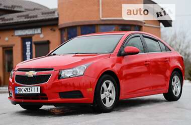 Седан Chevrolet Cruze 2014 в Дубні