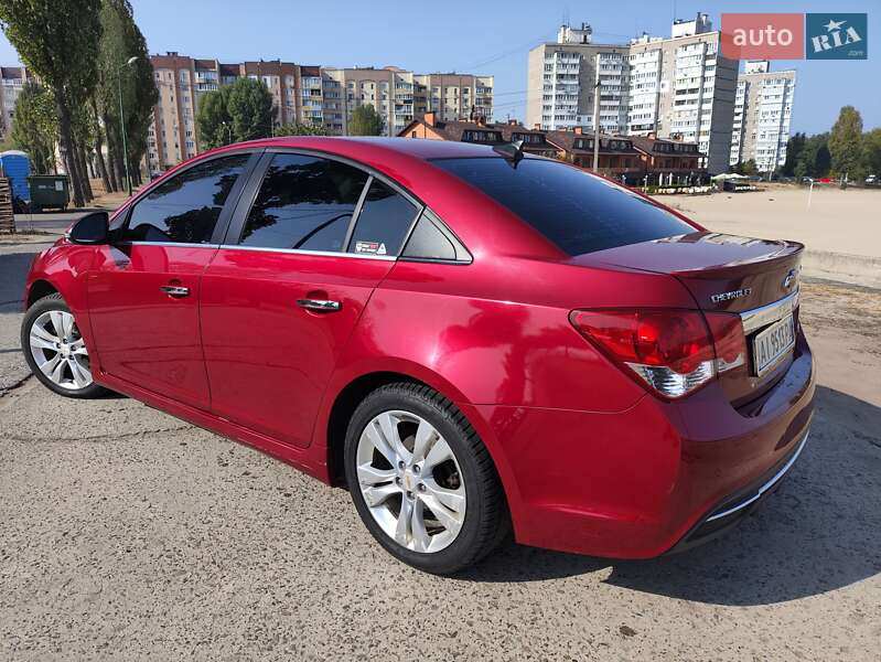 Седан Chevrolet Cruze 2014 в Києві