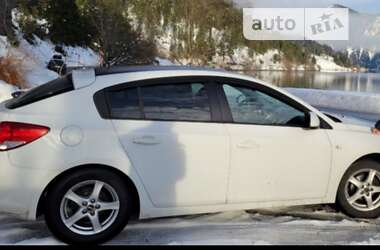 Хэтчбек Chevrolet Cruze 2011 в Запорожье