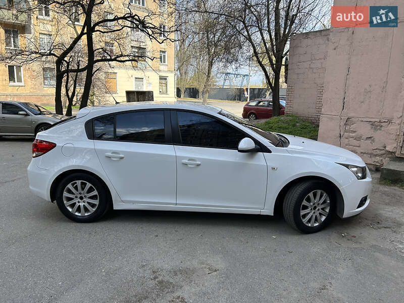 Хетчбек Chevrolet Cruze 2012 в Дніпрі