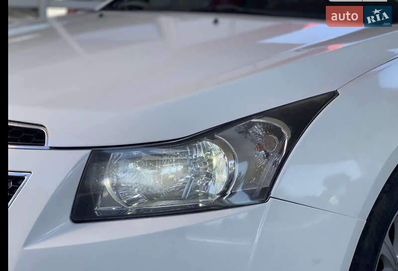 Хетчбек Chevrolet Cruze 2012 в Дніпрі