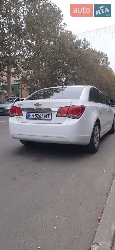 Седан Chevrolet Cruze 2013 в Великодолинском