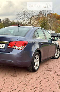 Седан Chevrolet Cruze 2013 в Трускавці