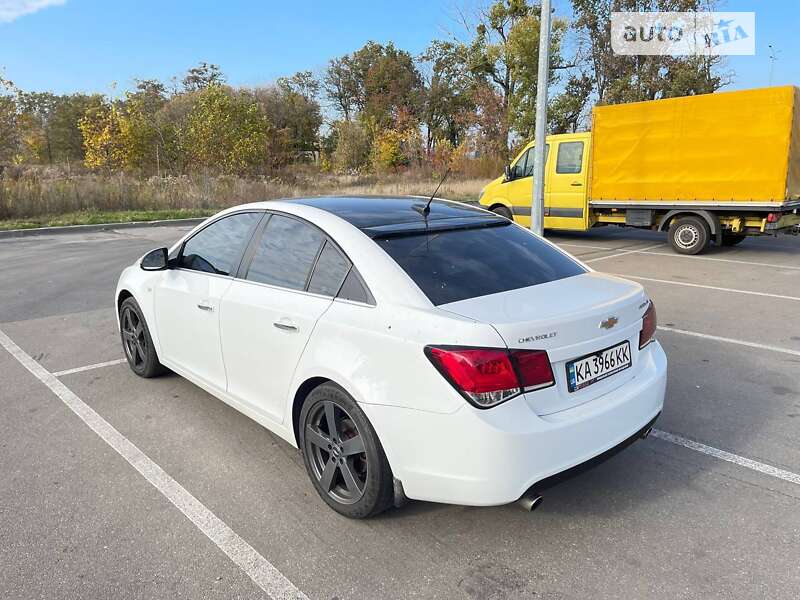 Седан Chevrolet Cruze 2010 в Борисполі