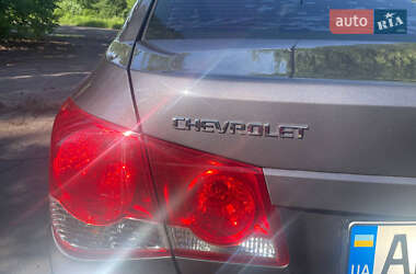 Седан Chevrolet Cruze 2011 в Житомире