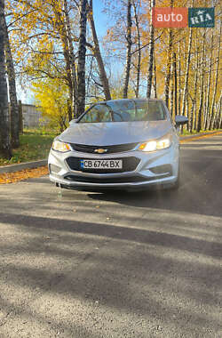 Седан Chevrolet Cruze 2016 в Черновцах