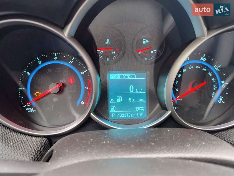 Седан Chevrolet Cruze 2015 в Полтаві