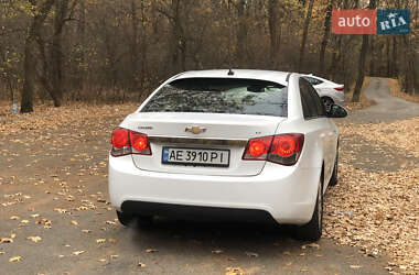 Седан Chevrolet Cruze 2011 в Днепре