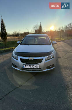 Седан Chevrolet Cruze 2010 в Калуші