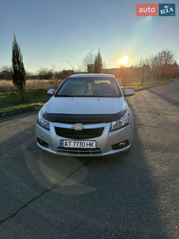 Седан Chevrolet Cruze 2010 в 