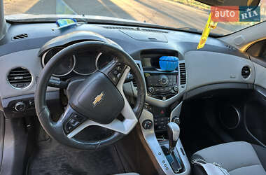 Седан Chevrolet Cruze 2010 в 