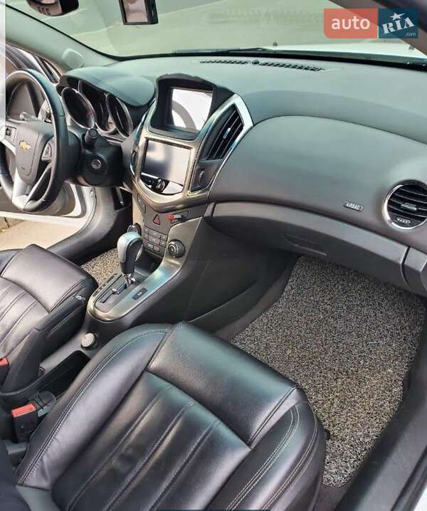 Седан Chevrolet Cruze 2013 в Слов'янську