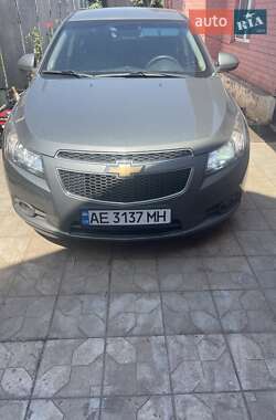 Седан Chevrolet Cruze 2010 в Кривому Розі