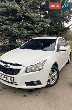 Седан Chevrolet Cruze 2011 в Ровно