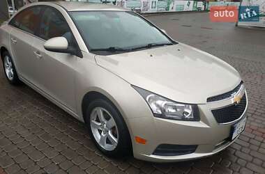 Седан Chevrolet Cruze 2014 в Івано-Франківську