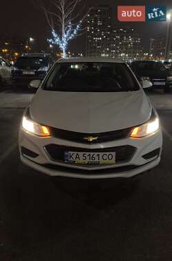 Седан Chevrolet Cruze 2017 в Киеве